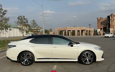 Toyota Camry, 2020 год, 2 800 000 рублей, 2 фотография