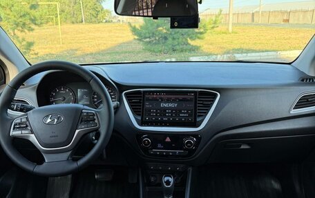 Hyundai Solaris II рестайлинг, 2019 год, 1 480 000 рублей, 14 фотография
