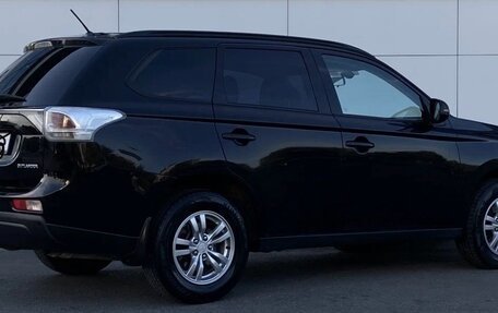 Mitsubishi Outlander III рестайлинг 3, 2012 год, 1 500 000 рублей, 6 фотография
