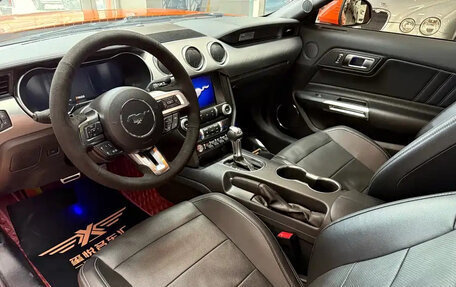 Ford Mustang VI рестайлинг, 2021 год, 2 780 521 рублей, 14 фотография