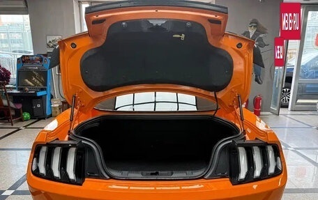 Ford Mustang VI рестайлинг, 2021 год, 2 780 521 рублей, 11 фотография