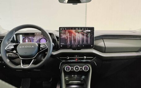 Skoda Kodiaq, 2025 год, 5 200 000 рублей, 22 фотография
