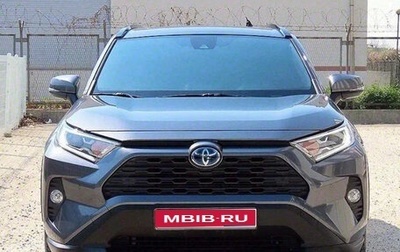 Toyota RAV4, 2021 год, 1 999 000 рублей, 1 фотография