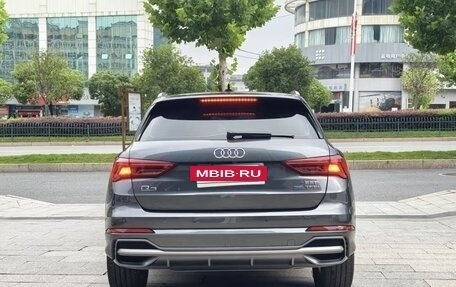 Audi Q3, 2022 год, 2 200 000 рублей, 5 фотография
