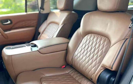 Infiniti QX80 I рестайлинг, 2021 год, 7 999 000 рублей, 8 фотография