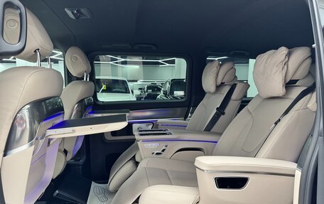 Mercedes-Benz V-Класс, 2025 год, 14 090 000 рублей, 22 фотография