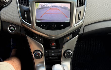 Chevrolet Cruze II, 2013 год, 865 000 рублей, 8 фотография