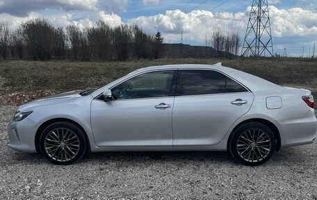 Toyota Camry, 2017 год, 2 150 000 рублей, 10 фотография