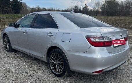 Toyota Camry, 2017 год, 2 150 000 рублей, 9 фотография