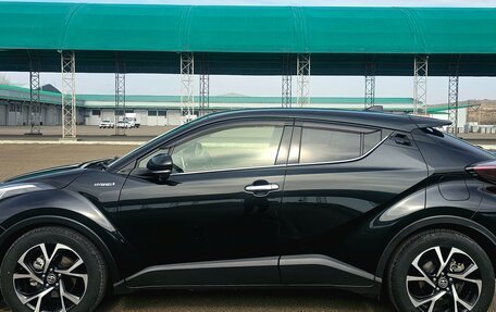 Toyota C-HR I рестайлинг, 2018 год, 2 100 000 рублей, 6 фотография