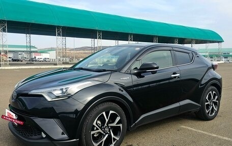 Toyota C-HR I рестайлинг, 2018 год, 2 100 000 рублей, 5 фотография