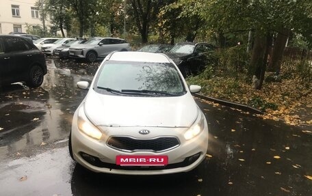 KIA cee'd III, 2015 год, 900 000 рублей, 4 фотография