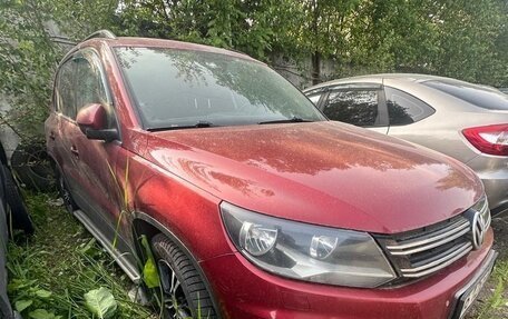 Volkswagen Tiguan I, 2012 год, 900 597 рублей, 2 фотография