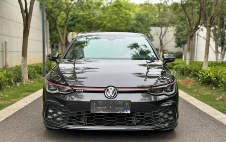 Volkswagen Golf GTI, 2022 год, 1 949 900 рублей, 3 фотография