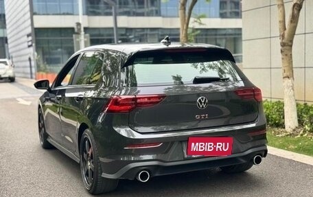 Volkswagen Golf GTI, 2022 год, 1 949 900 рублей, 4 фотография