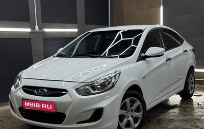 Hyundai Solaris II рестайлинг, 2014 год, 800 000 рублей, 1 фотография