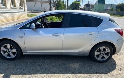 Opel Astra J, 2012 год, 600 000 рублей, 1 фотография