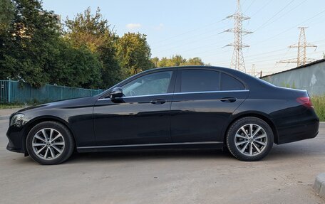 Mercedes-Benz E-Класс, 2019 год, 2 890 000 рублей, 6 фотография