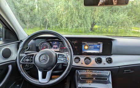 Mercedes-Benz E-Класс, 2019 год, 2 890 000 рублей, 8 фотография