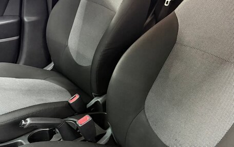 Hyundai Solaris II рестайлинг, 2014 год, 800 000 рублей, 9 фотография