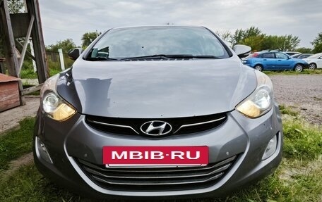 Hyundai Avante, 2011 год, 1 200 000 рублей, 7 фотография
