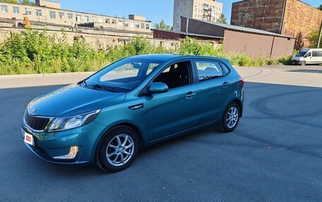 KIA Rio III рестайлинг, 2013 год, 1 000 000 рублей, 4 фотография