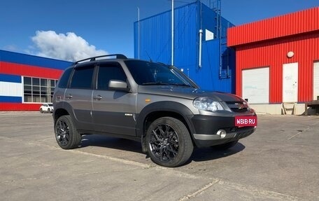 Chevrolet Niva I рестайлинг, 2016 год, 850 000 рублей, 3 фотография