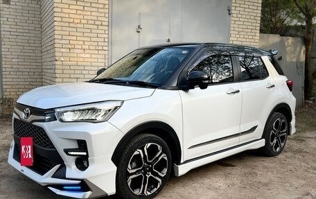 Toyota Raize I, 2020 год, 2 020 000 рублей, 2 фотография