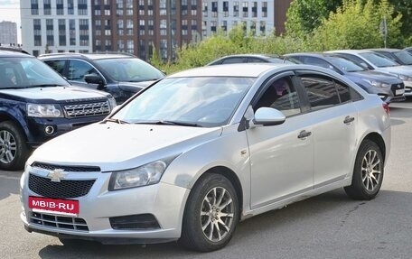 Chevrolet Cruze II, 2011 год, 325 000 рублей, 3 фотография