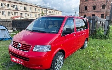Volkswagen Caravelle T5, 2004 год, 1 700 000 рублей, 9 фотография