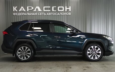 Toyota RAV4, 2020 год, 3 295 000 рублей, 6 фотография