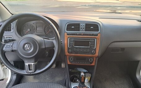 Volkswagen Polo VI (EU Market), 2012 год, 570 000 рублей, 8 фотография