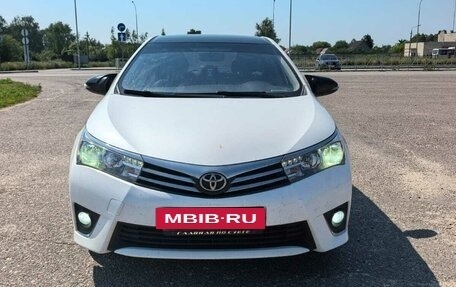 Toyota Corolla, 2014 год, 1 350 000 рублей, 6 фотография