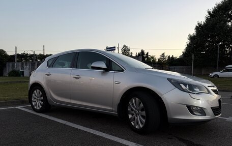 Opel Astra J, 2011 год, 700 000 рублей, 8 фотография