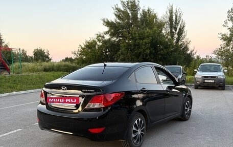 Hyundai Solaris II рестайлинг, 2013 год, 890 000 рублей, 5 фотография