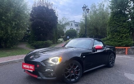 Fiat 124 Spider I, 2018 год, 2 550 000 рублей, 18 фотография