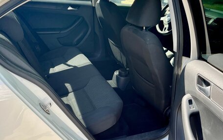 Volkswagen Jetta VI, 2014 год, 1 180 000 рублей, 13 фотография
