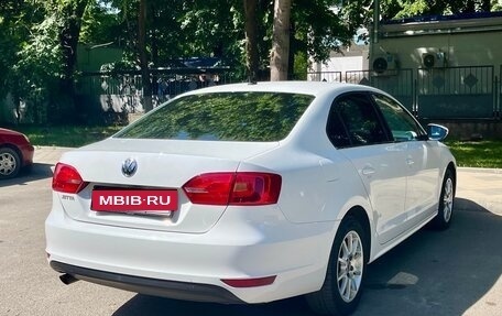 Volkswagen Jetta VI, 2014 год, 1 180 000 рублей, 6 фотография