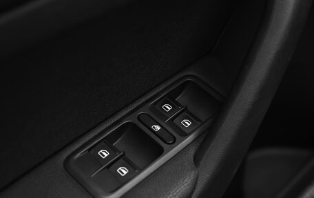 Skoda Yeti I рестайлинг, 2015 год, 1 349 000 рублей, 13 фотография