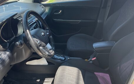 KIA Rio III рестайлинг, 2013 год, 850 000 рублей, 9 фотография