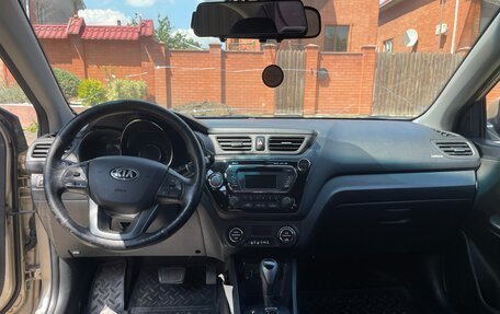 KIA Rio III рестайлинг, 2013 год, 850 000 рублей, 11 фотография