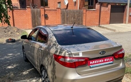 KIA Rio III рестайлинг, 2013 год, 850 000 рублей, 6 фотография