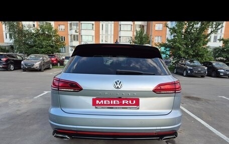 Volkswagen Touareg III, 2018 год, 4 050 000 рублей, 7 фотография