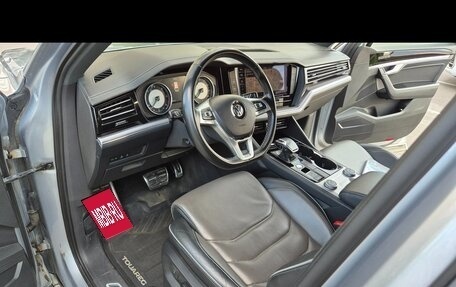 Volkswagen Touareg III, 2018 год, 4 050 000 рублей, 12 фотография