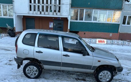 Chevrolet Niva I рестайлинг, 2004 год, 320 000 рублей, 6 фотография