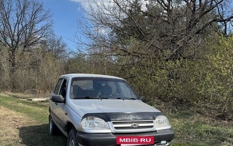 Chevrolet Niva I рестайлинг, 2004 год, 320 000 рублей, 4 фотография