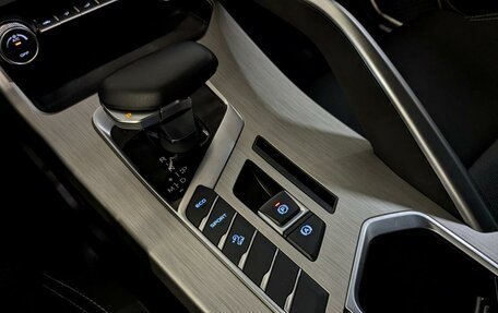 Geely Coolray I, 2023 год, 1 890 000 рублей, 30 фотография