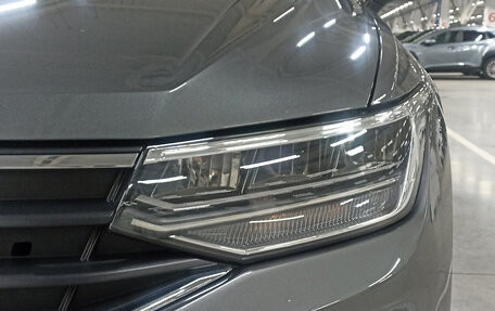 Volkswagen Tiguan II, 2021 год, 2 899 000 рублей, 21 фотография