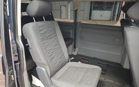 Volkswagen Caravelle T6 рестайлинг, 2020 год, 3 500 000 рублей, 14 фотография
