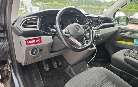 Volkswagen Caravelle T6 рестайлинг, 2020 год, 3 500 000 рублей, 8 фотография